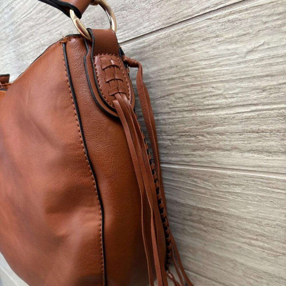 👜Charming Charlie Faux Leather Shoulder Bag Purse Tassels Brown Tan Bucket - Picture 8 of 10